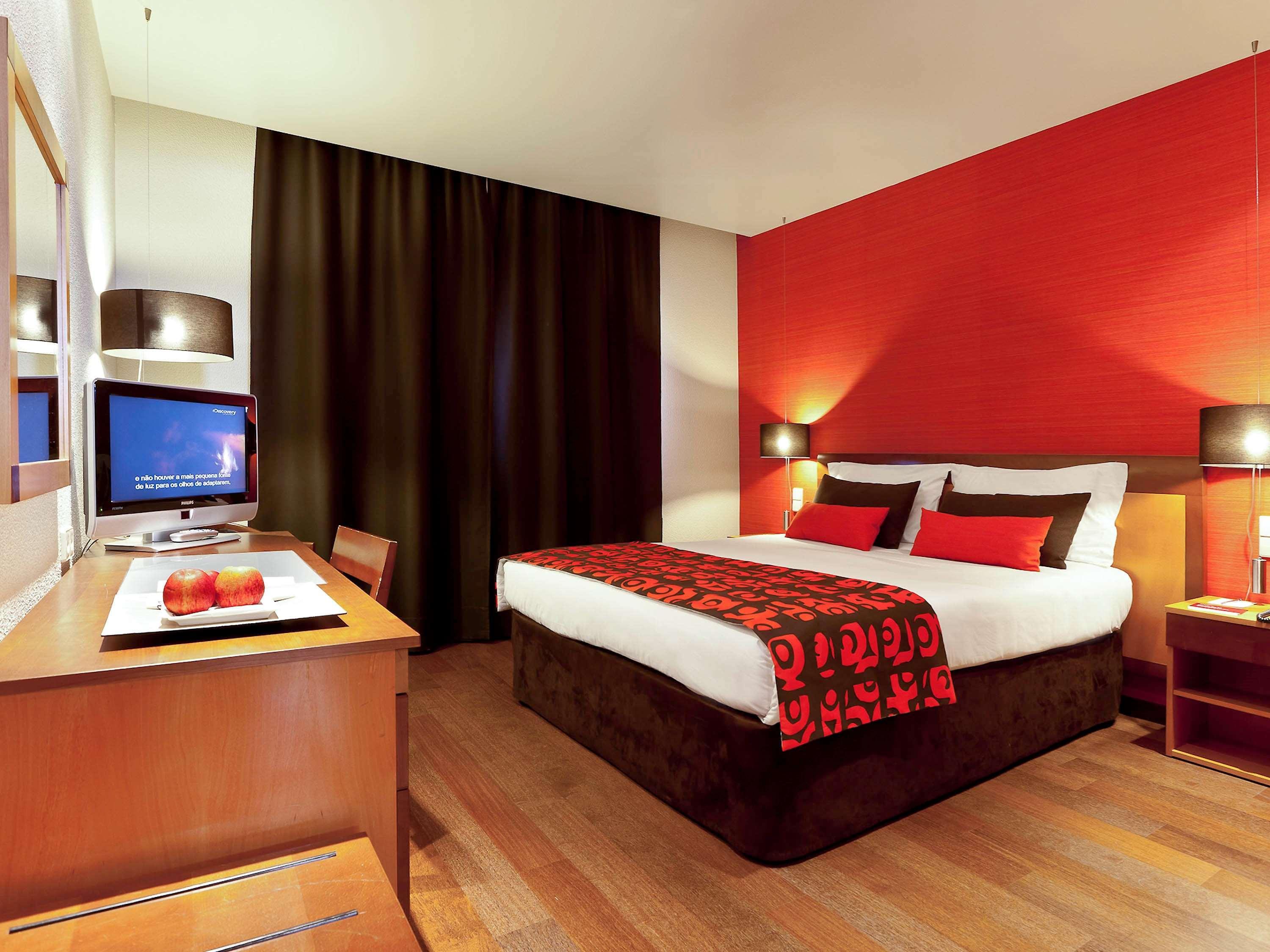 Hotel Mercure Фигейра-да-Фош Экстерьер фото