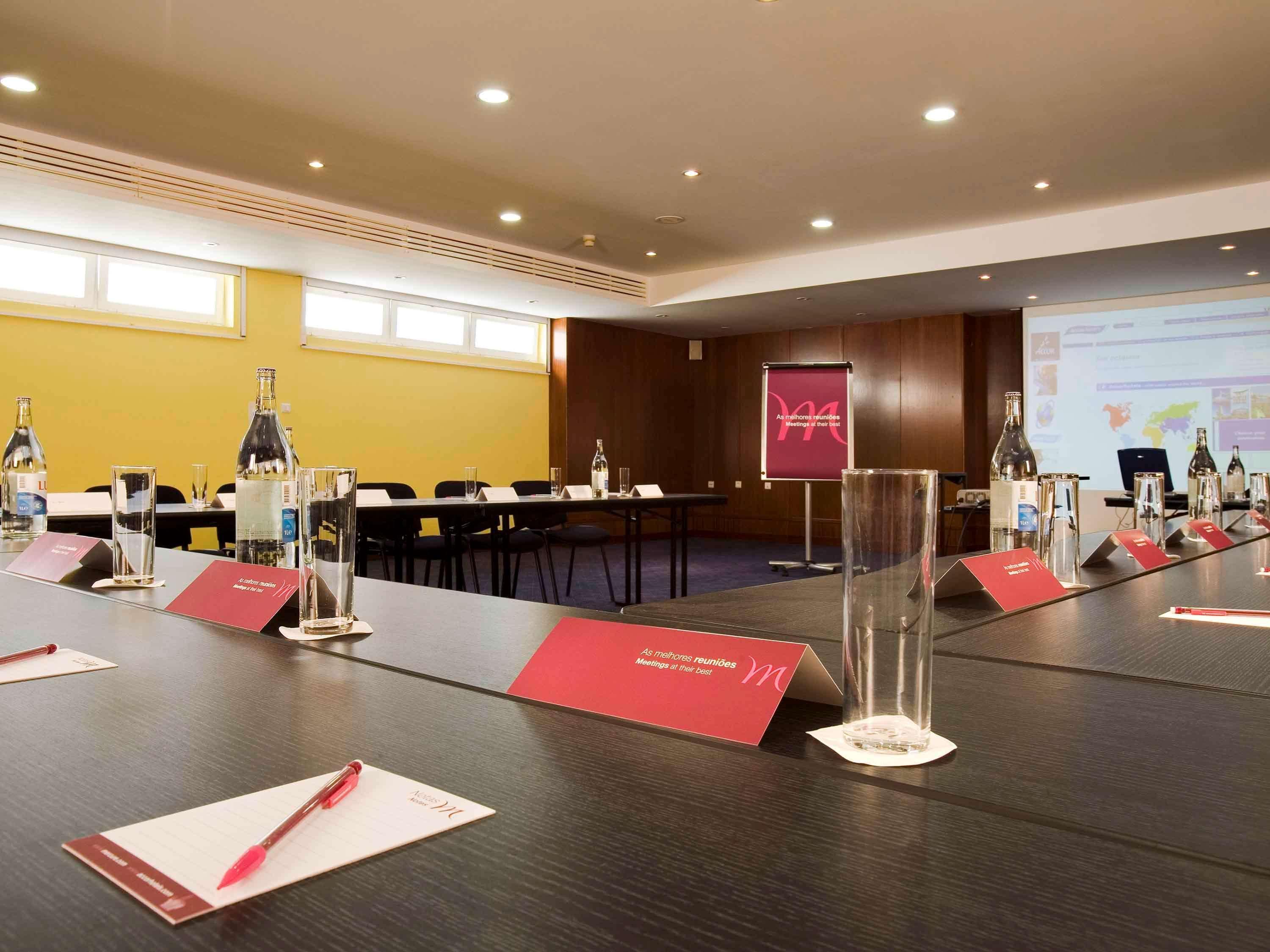 Hotel Mercure Фигейра-да-Фош Экстерьер фото