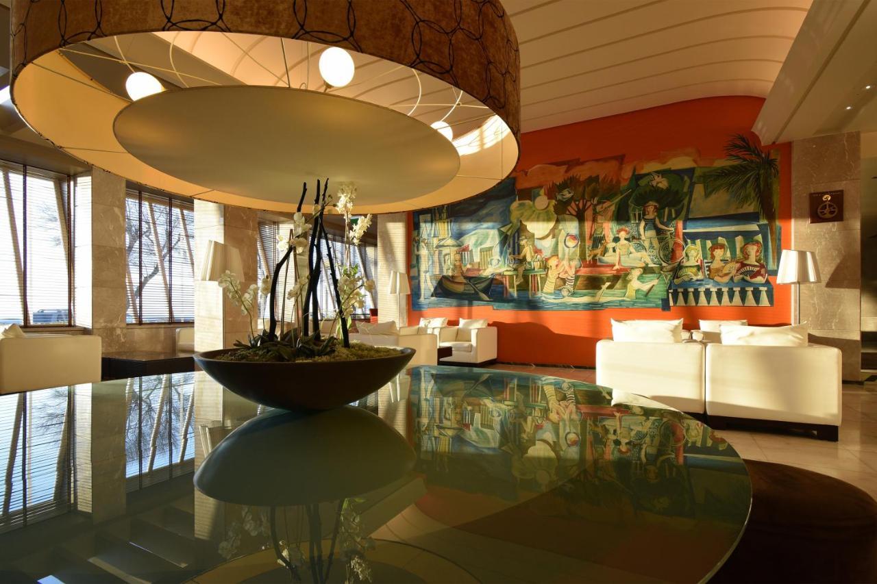 Hotel Mercure Фигейра-да-Фош Экстерьер фото