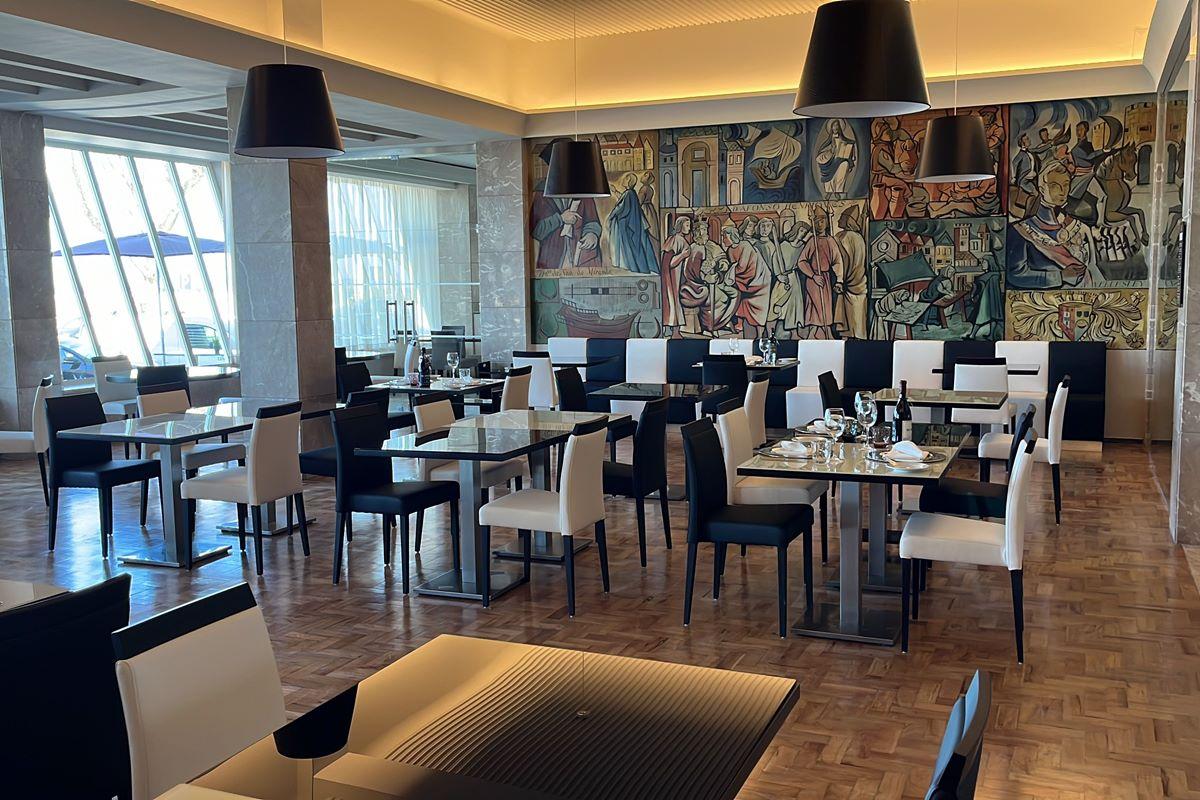 Hotel Mercure Фигейра-да-Фош Экстерьер фото