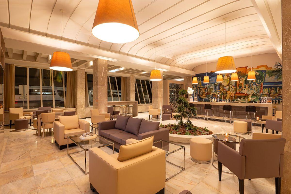 Hotel Mercure Фигейра-да-Фош Экстерьер фото