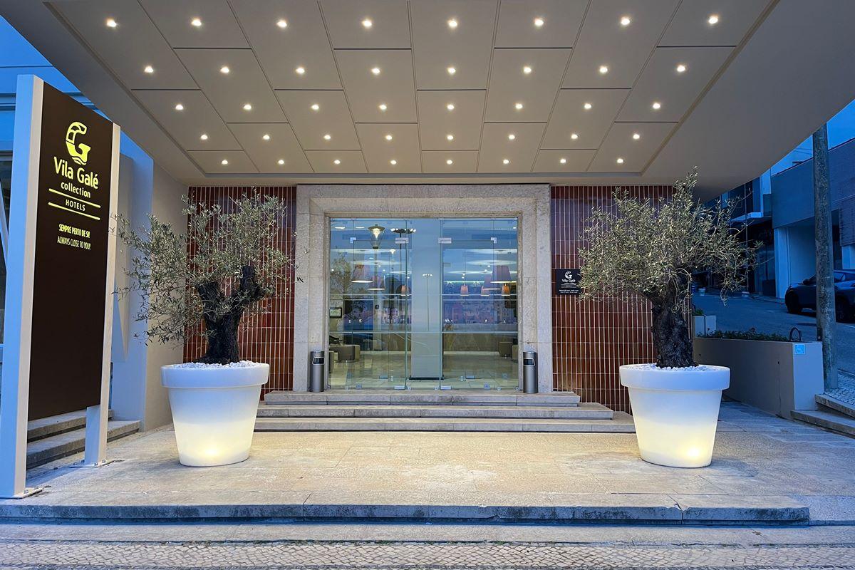 Hotel Mercure Фигейра-да-Фош Экстерьер фото